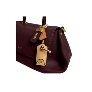 شنطة كوتش COACH ROGUE 35.