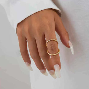 سوار نسائي | تصميم معدني لامع مفتوح بنمط غير منتظم موضة 2025 spring bracelet.