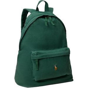 Side angle view of an original Ralph Lauren green backpack showing durable canvas fabric and spacious design for school essentials.
عرض من الزاوية الجانبية لحقيبة ظهر رالف لورين أصلية باللون الأخضر يوضح القماش المتين والتصميم الواسع لمستلزمات المدرسة.