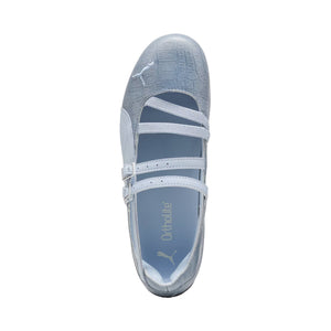 حذاء بوما نسائي Speedcat Ballet Strap أزرق فاتح من الأعلى يوضح الضبان والأربطة.