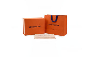 حقيبة مكياج Louis Vuitton Vanity Case بنقشة Monogram الأيقونية.
