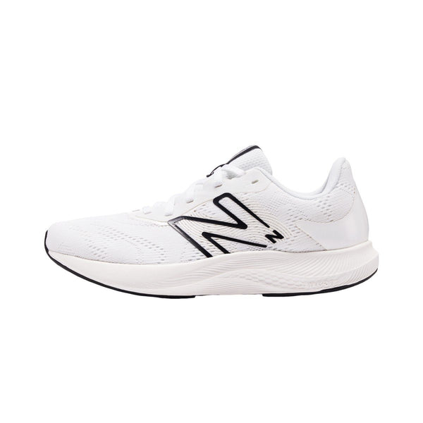 New Balance | حذاء رياضي أبيض أنيق بخامة