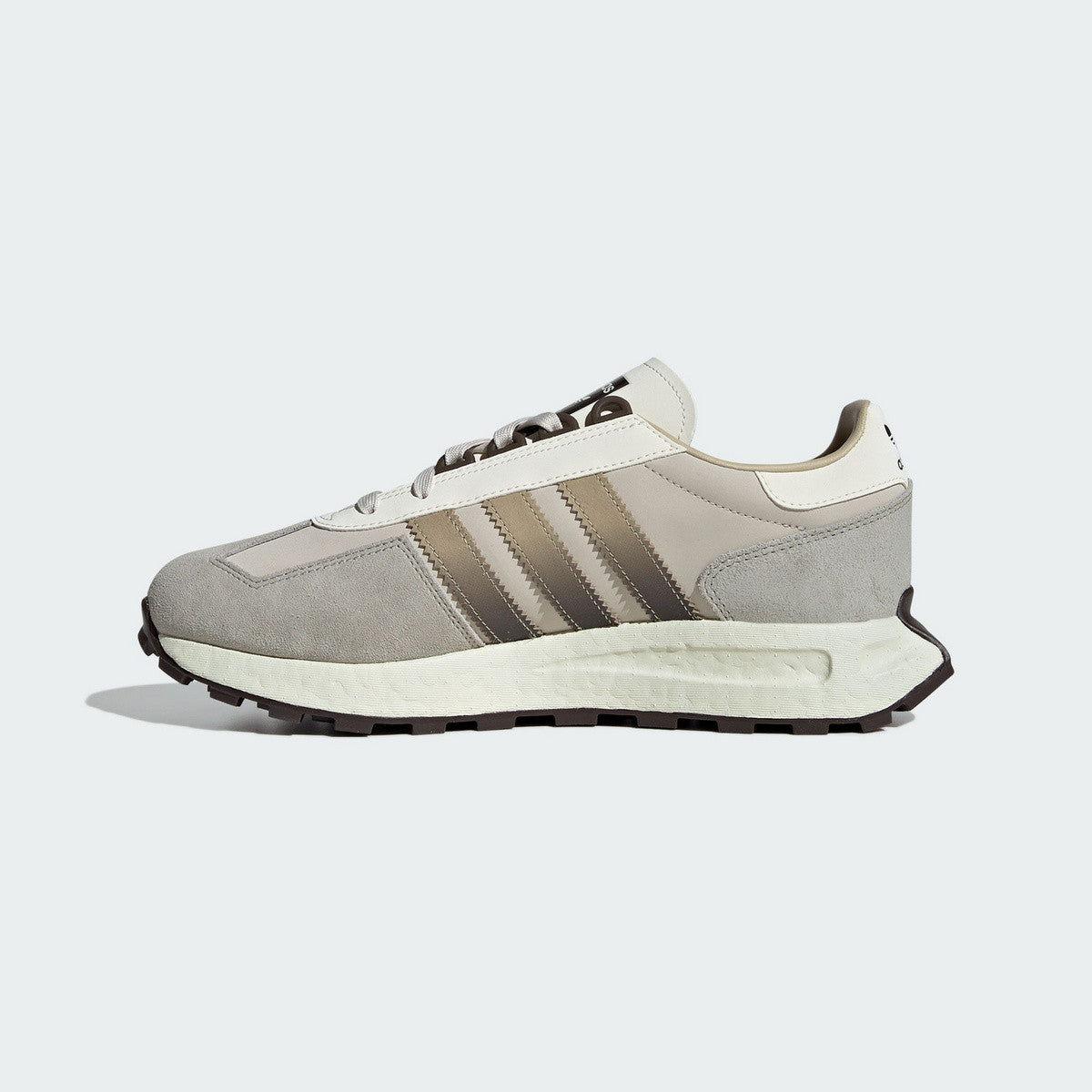 adidas Clover | حذاء رياضي كلاسيكي بخطوط أنيقة