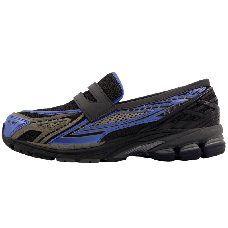 A lateral profile showcasing the New Balance 1906L Loafer Black Blue hybrid design with its striking blue accents. This modern حذاء نيو بالانس combines athletic performance with classic loafer style.