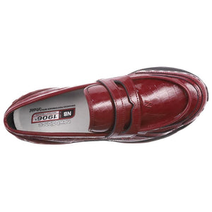 Top-down perspective tailored for نيو بالانس للنساء والرجال highlighting the inner footbed and comfort.