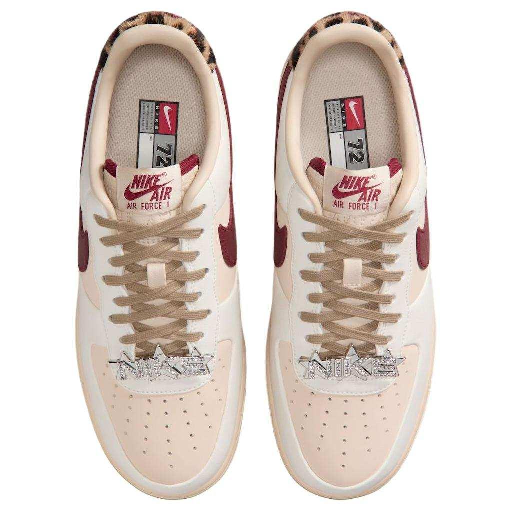 The top view highlights Nike Shoes craftsmanship, showcasing the حذاء نايك الأصلي مع حذاء Air Force 1 بنقشة Leopard وتفاصيل Burgundy ضمن أفضل موديلات شوز نايك وتصاميم nike schuhe.