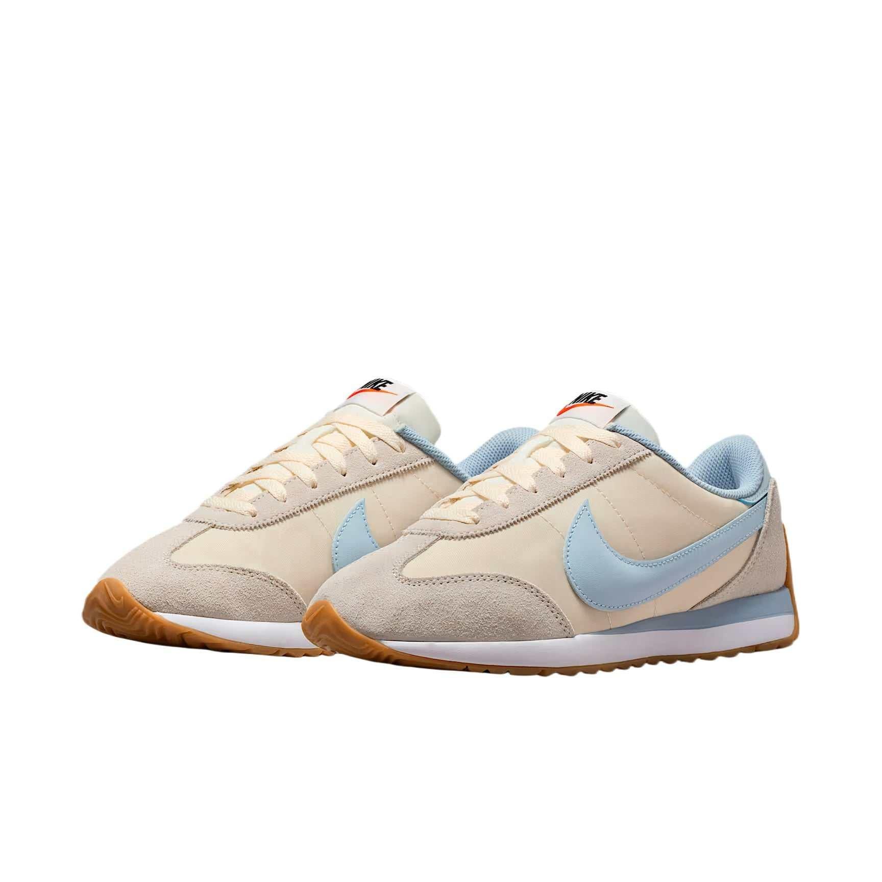 Discover the dynamic perspective of شوز نايك مثل Nike Shoes الرائعة، مع تفاصيل حذاء رياضي أبيض بتصميم كلاسيكي مريح وجودة حذاء نايك الأصلي ضمن تشكيلة nike schuhe.