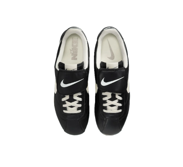 The top view highlights Nike Shoes craftsmanship, showcasing the حذاء نايك الأصلي مع حذاء كورتز مريح كاجوال للرجال والنساء باللون الأسود ضمن أفضل موديلات شوز نايك وتصاميم nike schuhe.
