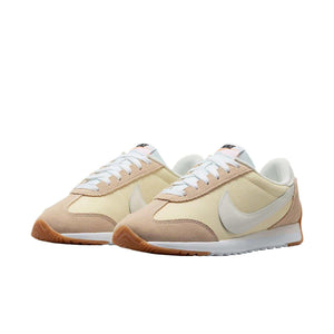 Nike Shoes Modern Beige Suede Perspective View - شوز نايك رياضي عصري بلون بيج Suede | nike schuhe | Nike Shoes