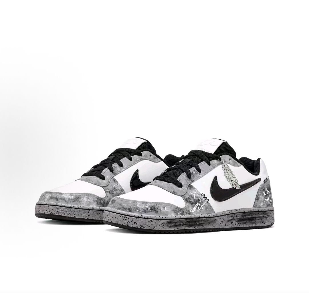The dual arrangement highlights Nike Shoes details, combining the حذاء نايك الأصلي مع ميزات حذاء نايكي مون رمادي وأبيض | Nike Moon Grey & White وجودة شوز نايك وتشكيلة nike schuhe.