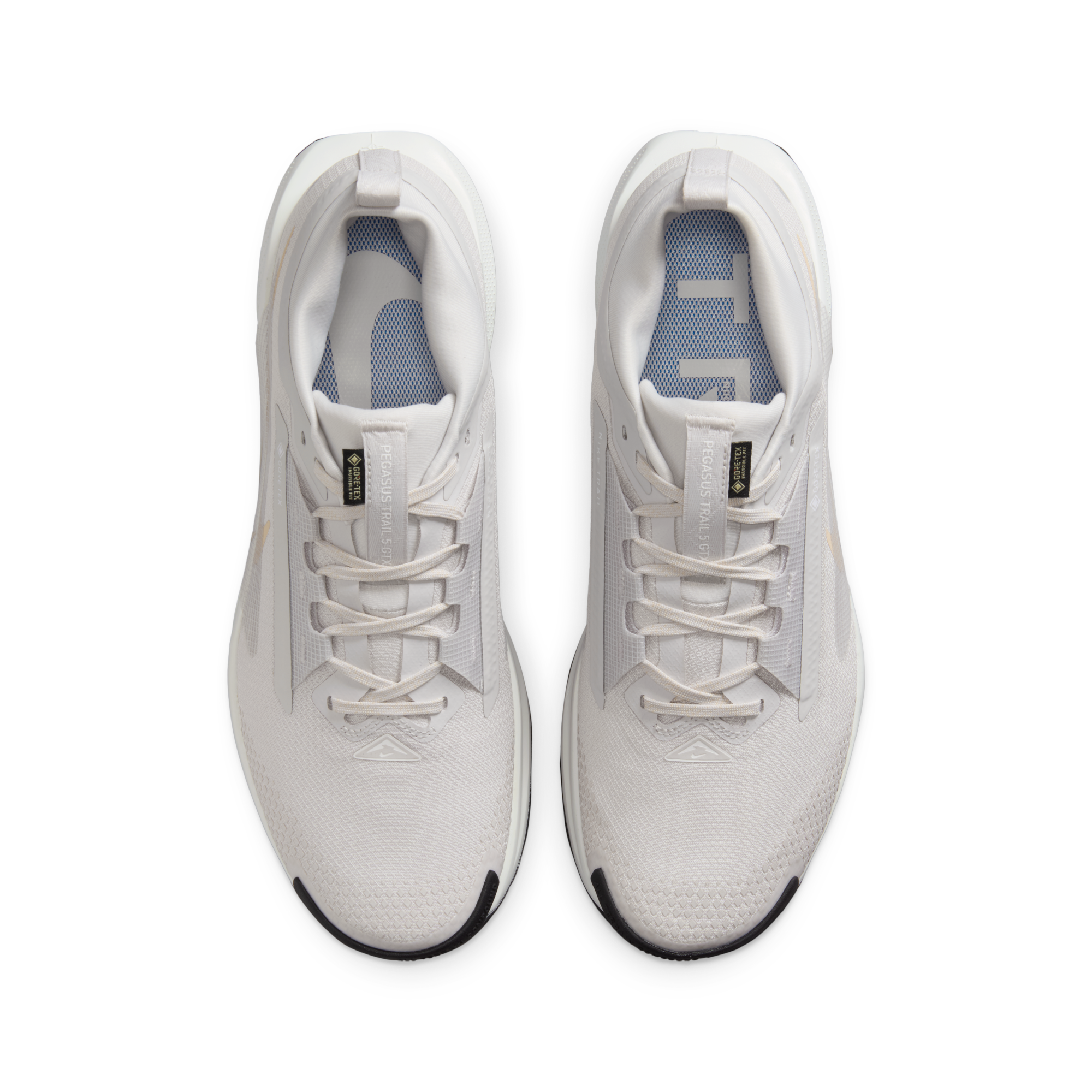 The top view highlights Nike Shoes details, combining the حذاء نايك الأصلي مع ميزات حذاء نايكي بيغاسوس ترايل 5 أبيض | Nike Pegasus Trail 5 White وجودة شوز نايك وتشكيلة nike schuhe.
