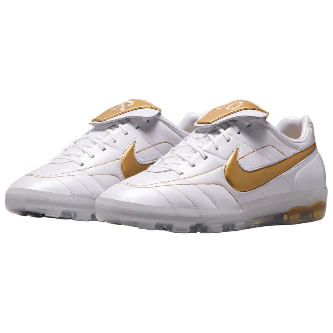 Discover the dynamic perspective of شوز نايك مثل Nike Shoes الفريدة، مع تفاصيل حذاء نايكي تيمبو R10 أبيض وذهبي | Nike Tiempo R10 White Gold وجودة حذاء نايك الأصلي ضمن تشكيلة nike schuhe.
