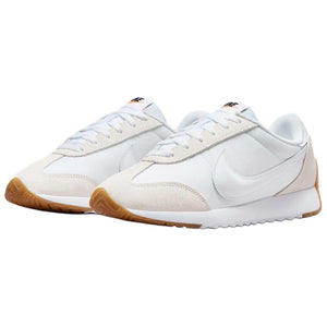 Nike Shoes White Classic Perspective View - شوز نايك رياضي أبيض بتصميم كلاسيكي مريح | nike schuhe | Nike Shoes