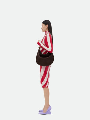 [Gift] BV Baodie Women's Medium Sardine Shoulder Backpack Hand-Carried Woven Bag BV Bag Birthday Gift
