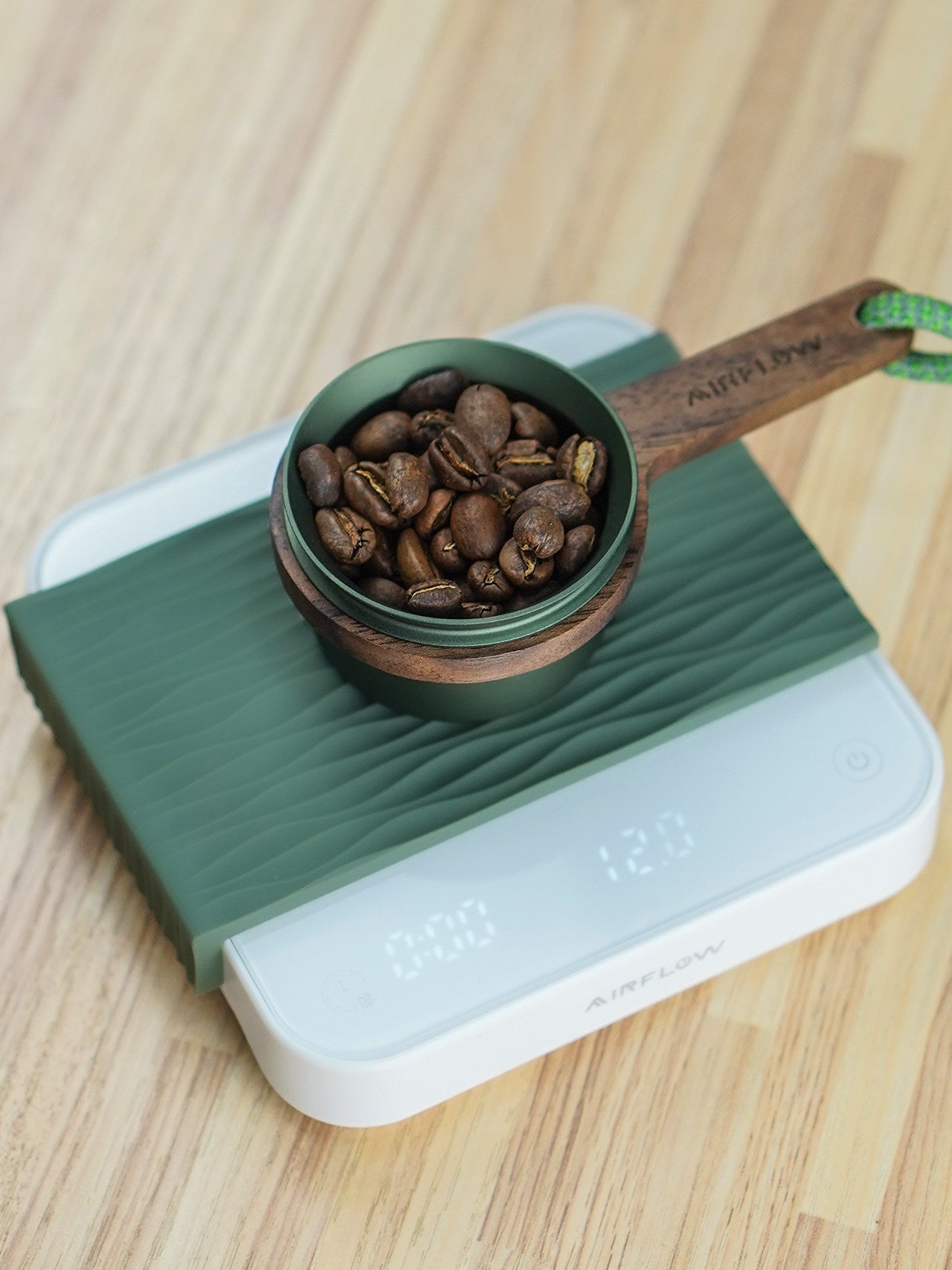 AIRFLOW AIR FLOW COFFEE SCALE, POUR-OVER COFFEE CHRONOGRAPH SCALE, PORTABLE RECHARGEABLE MINI ELECTRONIC SCALE