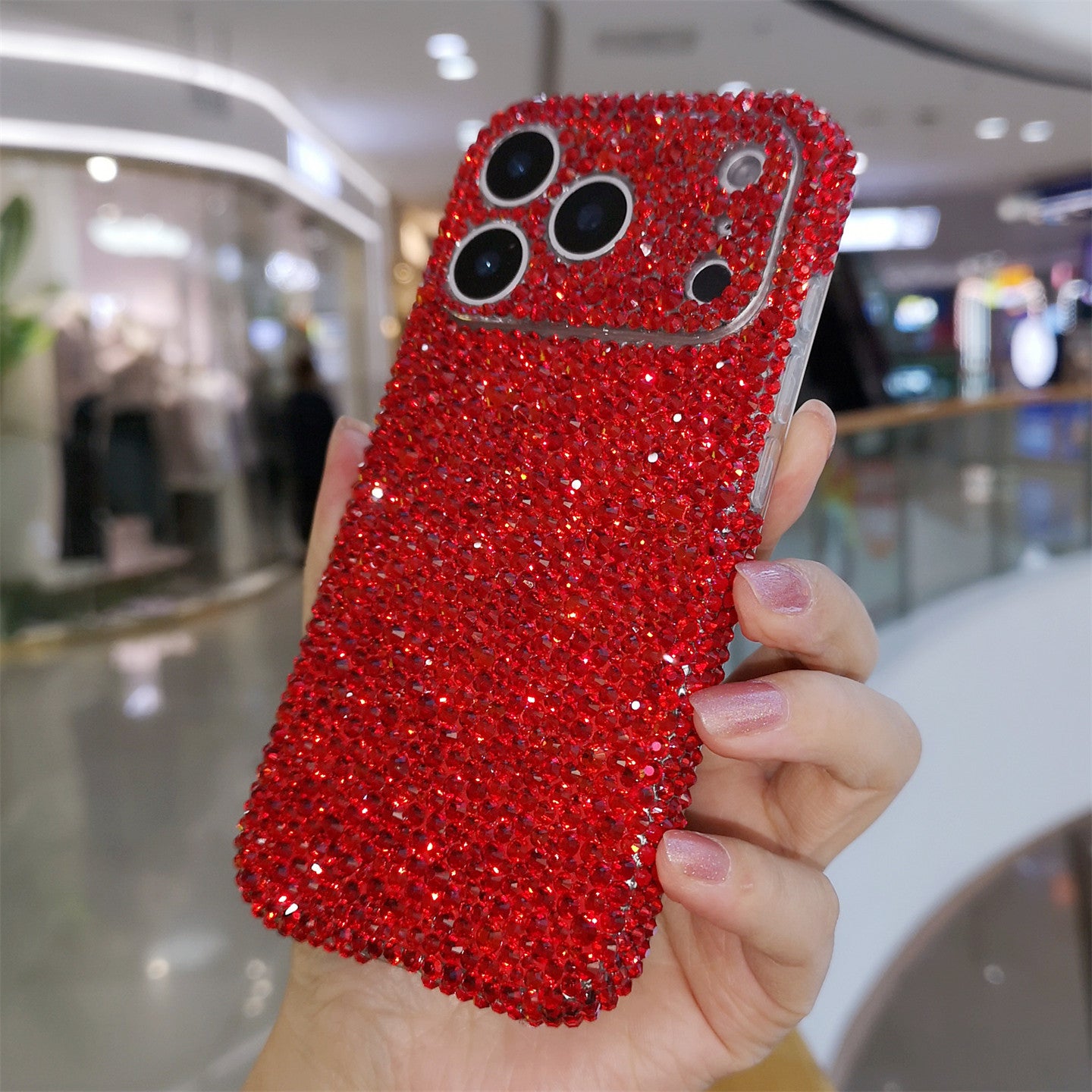 كفر iPhone أحمر مرصع بالكريستال اللامع