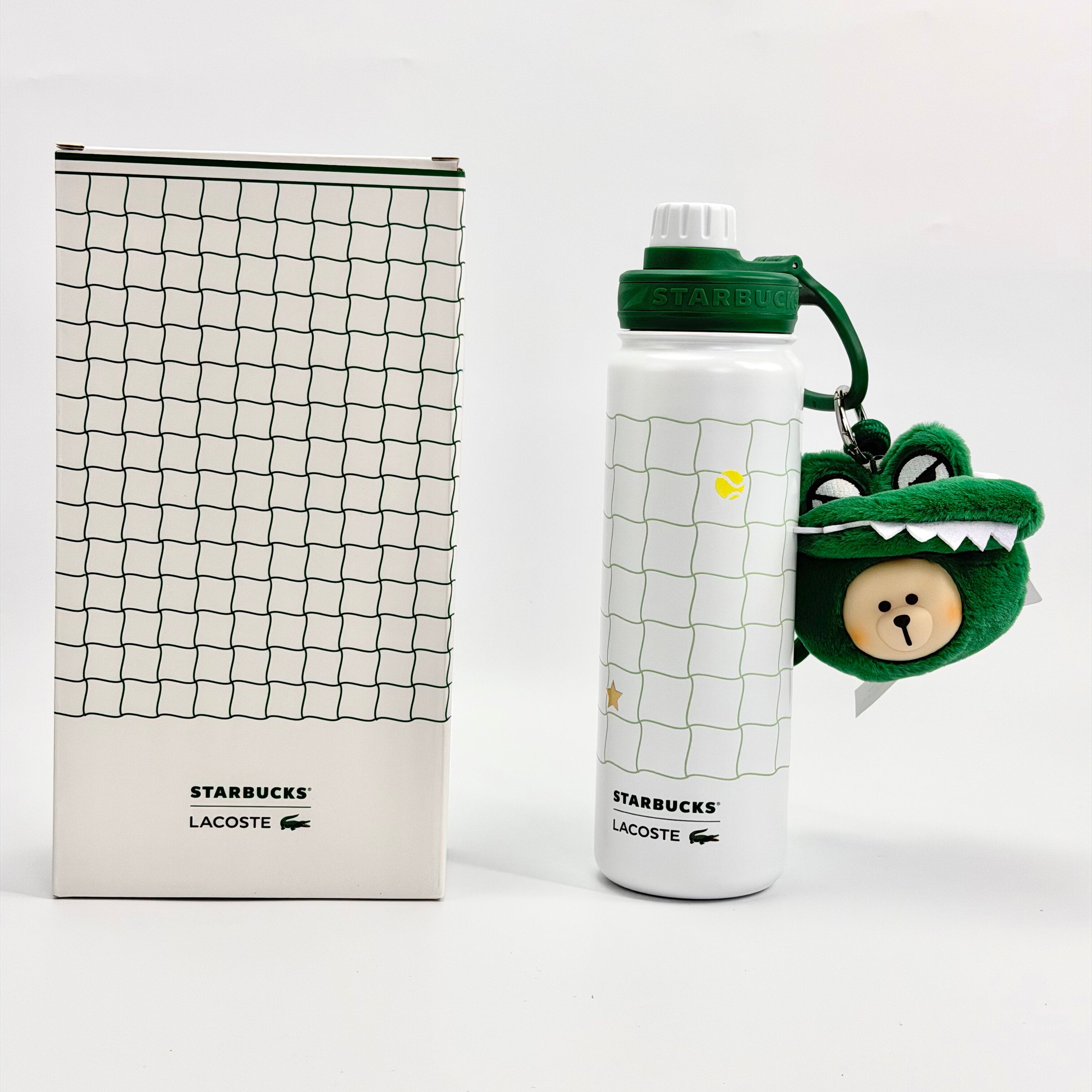 حافظة ماء Starbucks x Lacoste مع ميدالية