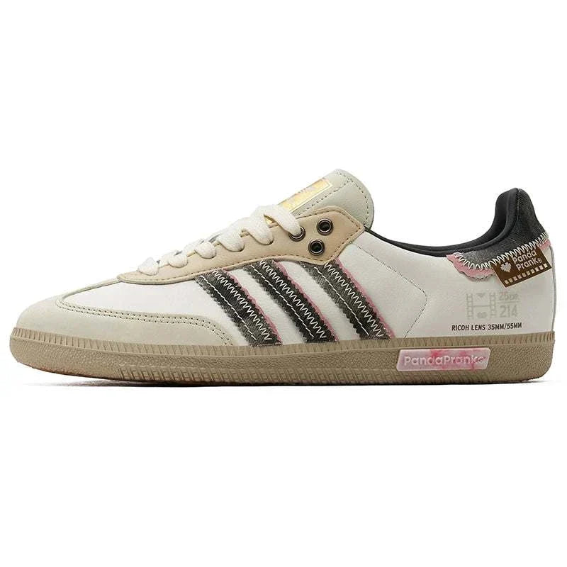 Adidas Originals SAMBA Shoes.
