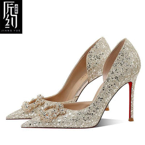 Christiana حذاء كعب عالي بتصميم Glitter مرصع بحجر فاخر لمناسباتك.