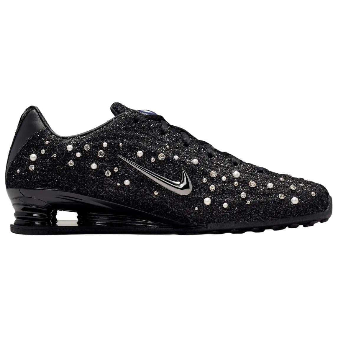 View the side profile of the حذاء نايك الأصلي featuring Nike Shoes design, representing the finest شوز نايك المميز مع حذاء Shox Z أصلي 100% وتصاميم nike schuhe.