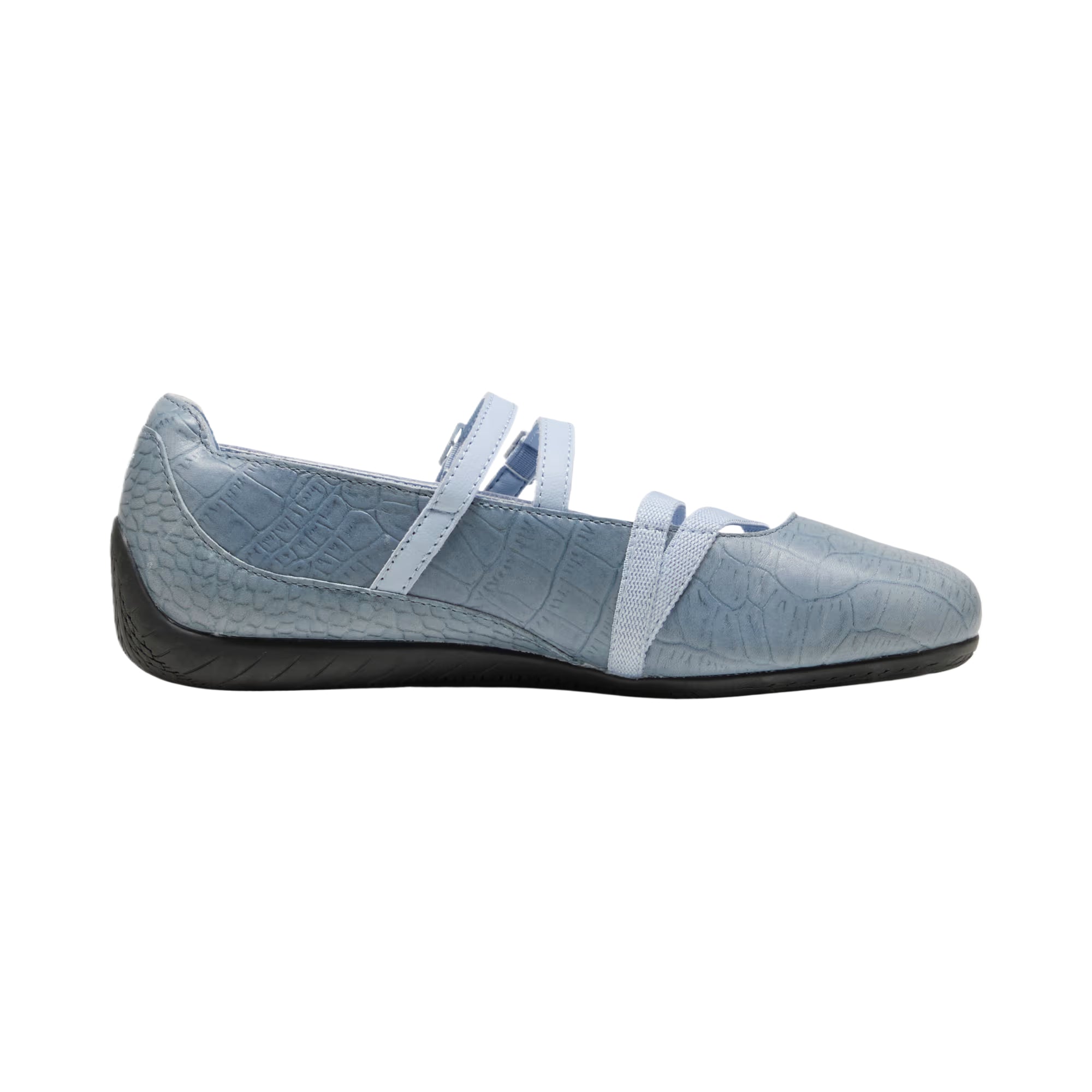 حذاء بوما نسائي Speedcat Ballet Strap أزرق فاتح جانبي يوضح تفاصيل الأحزمة المزدوجة.
